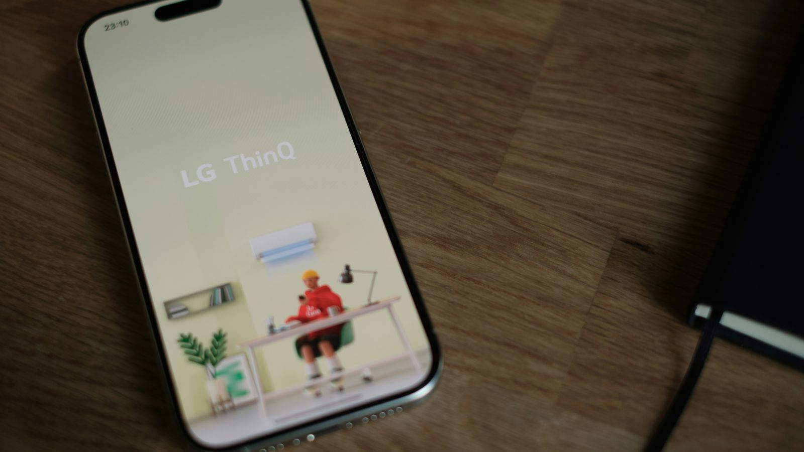 LG phone — screen and battery repair at ubrokeit in West Los Angeles